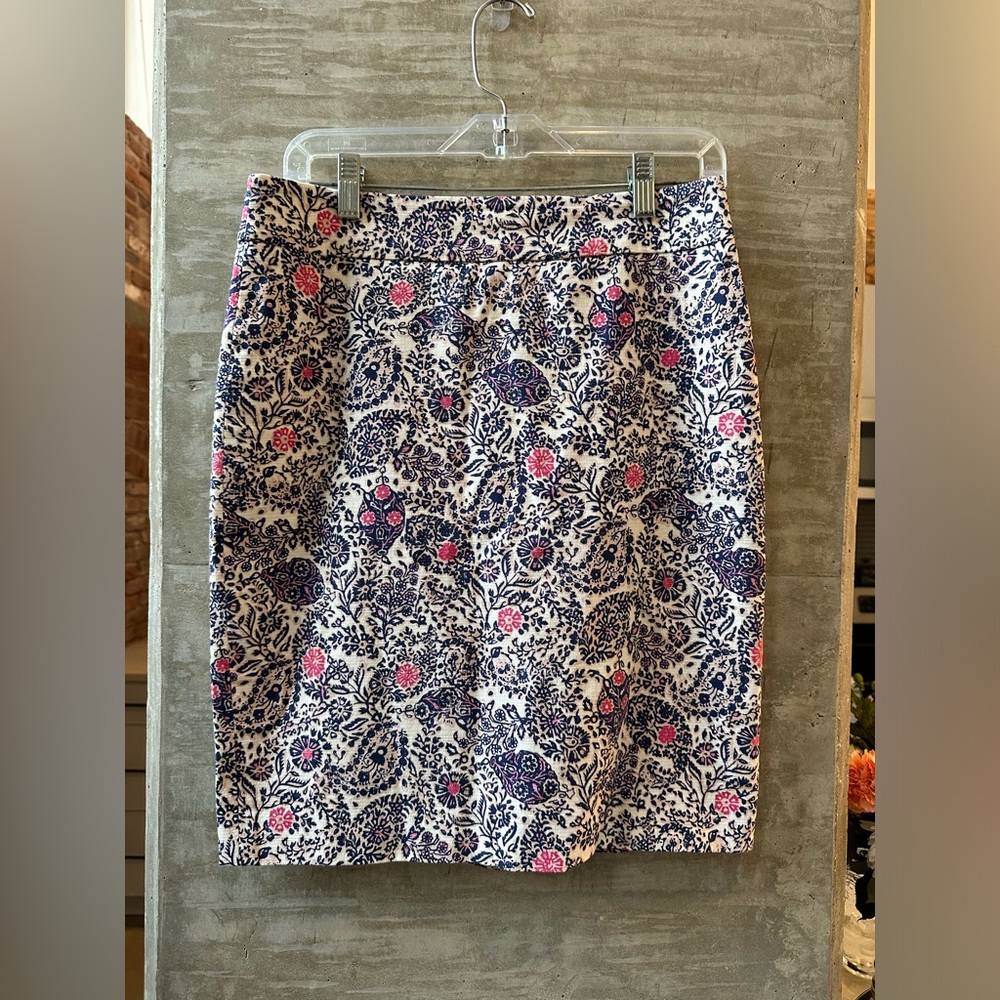 Ann Taylor Paisley Patterned Skirt With Slit in Back